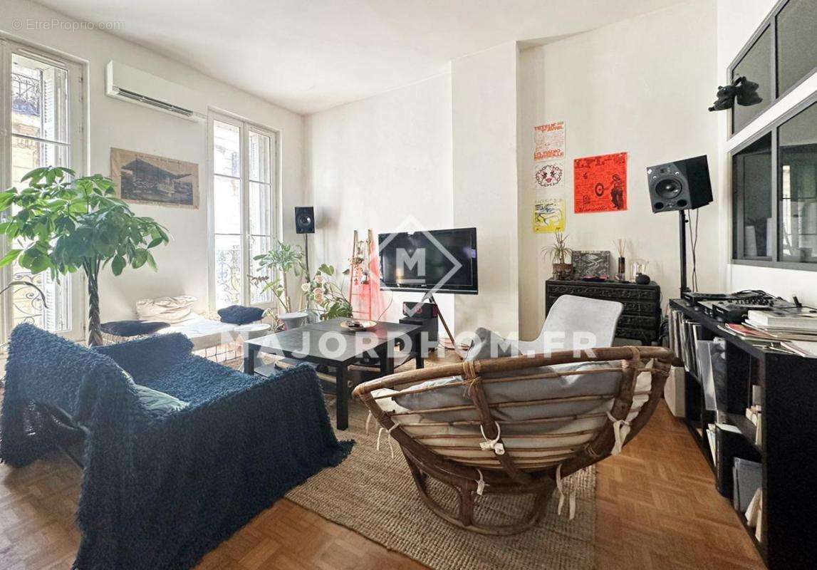 Appartement à MARSEILLE-6E