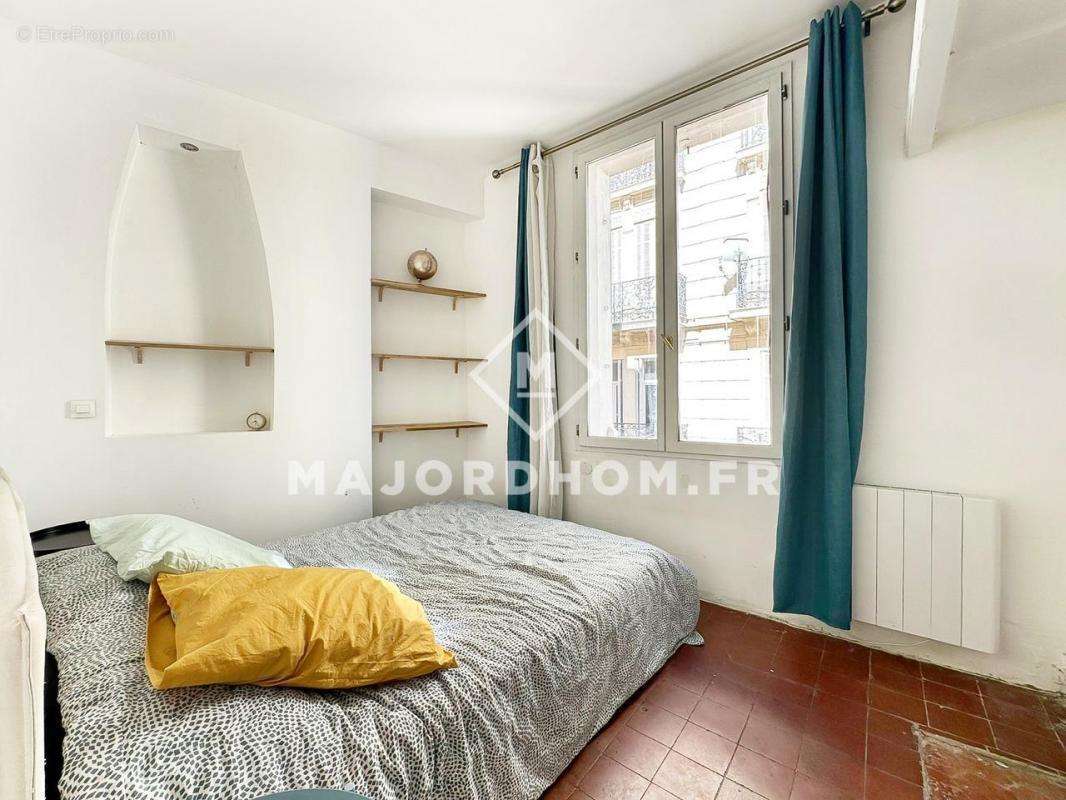 Appartement à MARSEILLE-1E