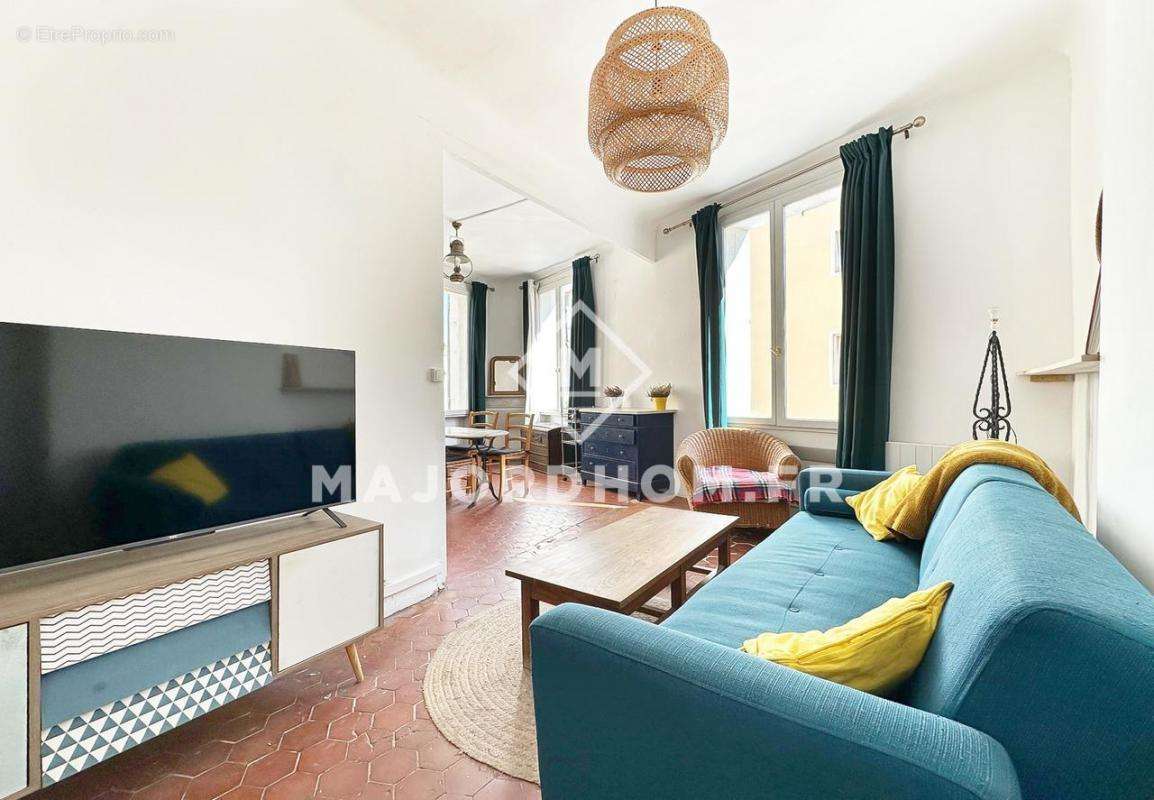 Appartement à MARSEILLE-1E