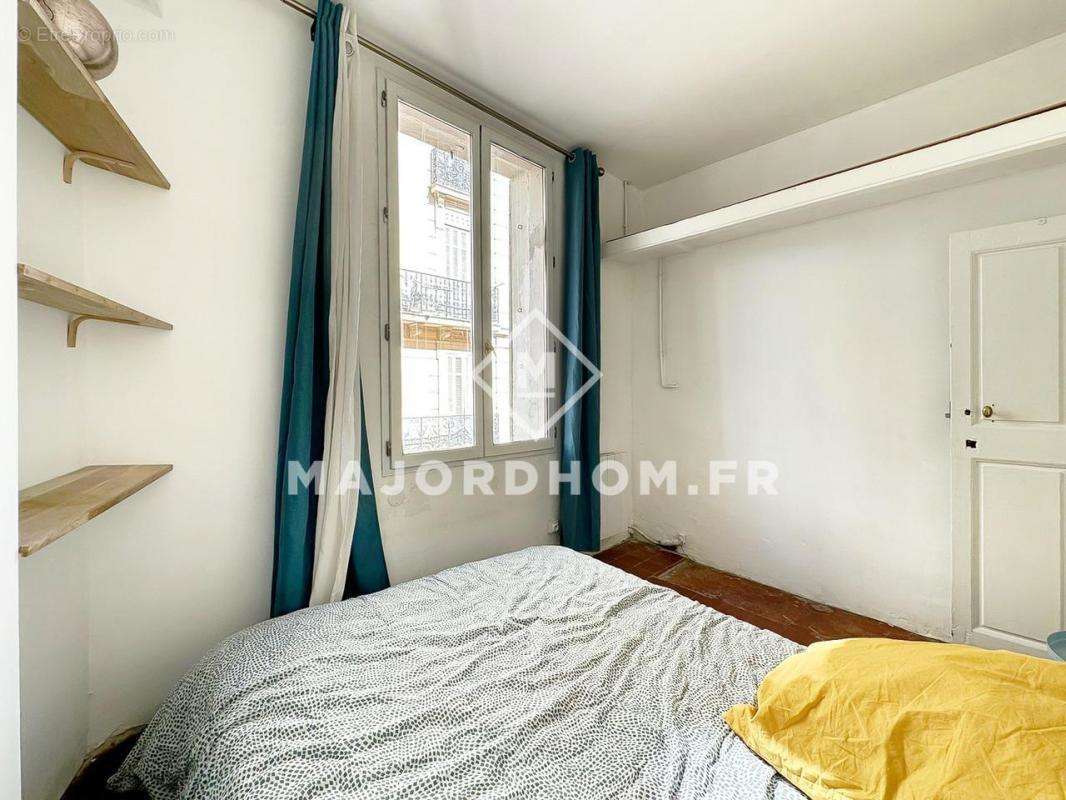 Appartement à MARSEILLE-1E