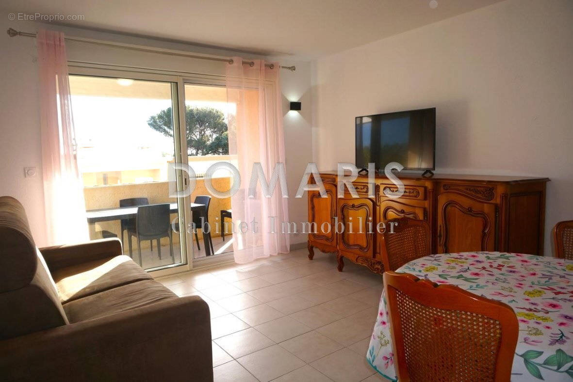 Appartement à FREJUS