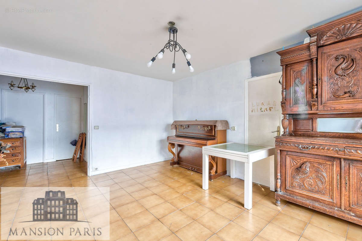 Appartement à PARIS-20E