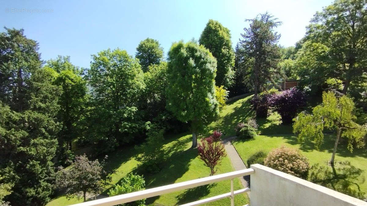 Appartement à BOUGIVAL