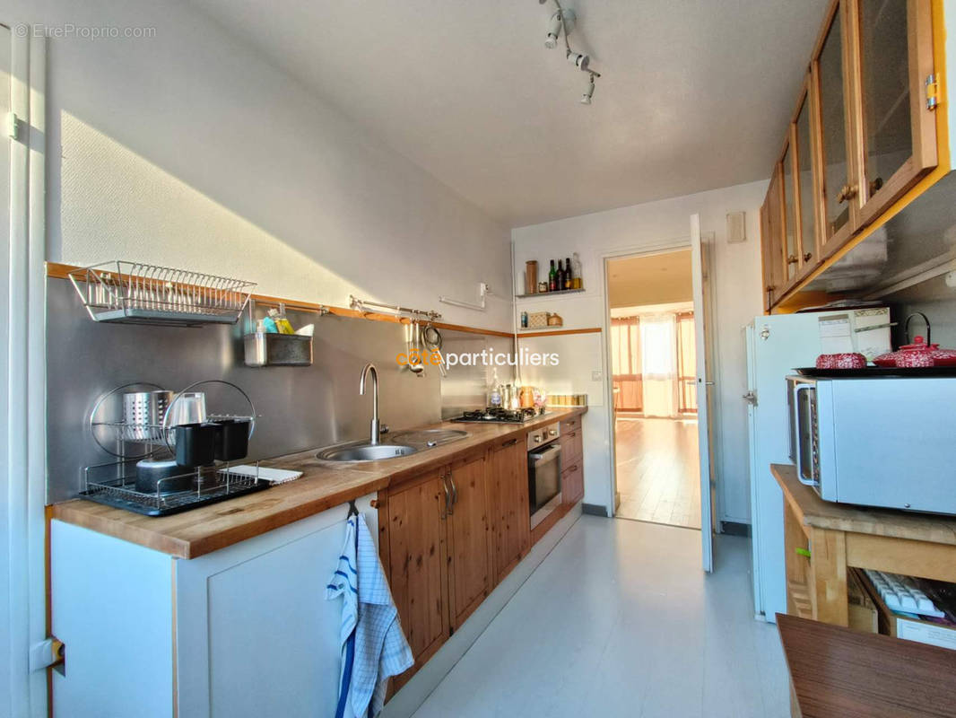 Appartement à AUBERVILLIERS