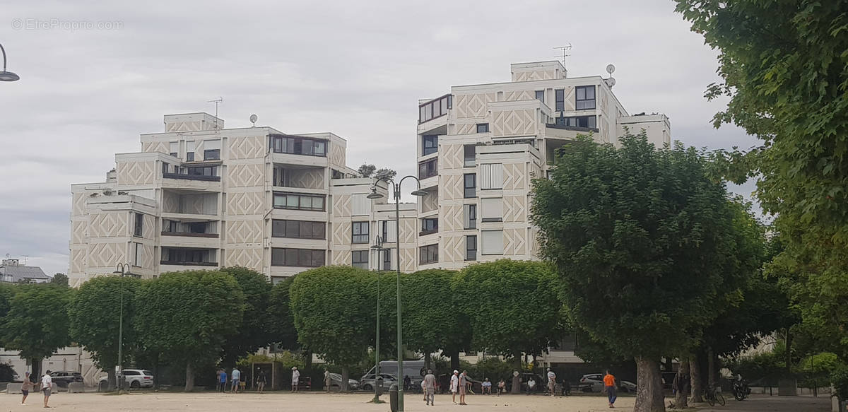 Appartement à NEUILLY-SUR-MARNE