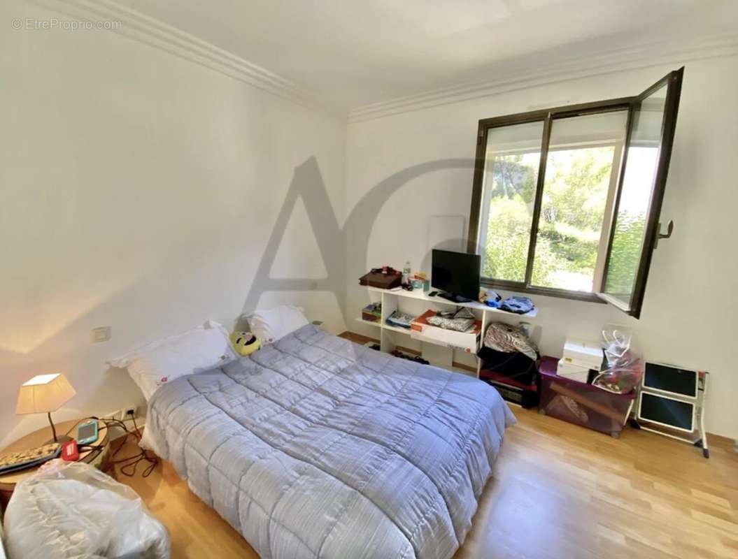 Appartement à VILLENEUVE-LOUBET