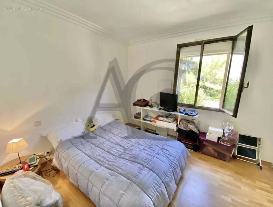 Appartement à VILLENEUVE-LOUBET