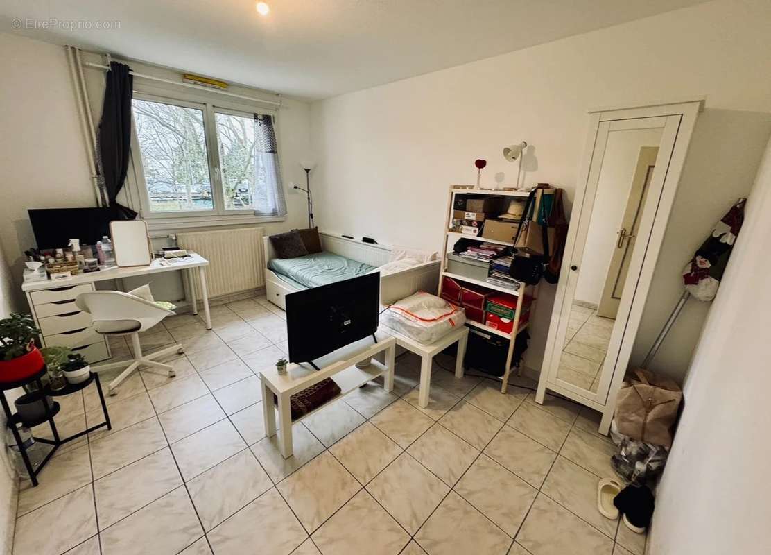 Appartement à VAULX-EN-VELIN