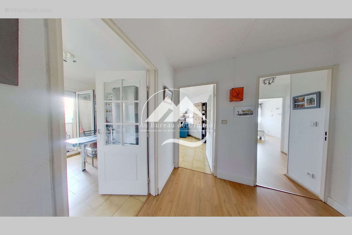 Appartement à MARSEILLE-8E