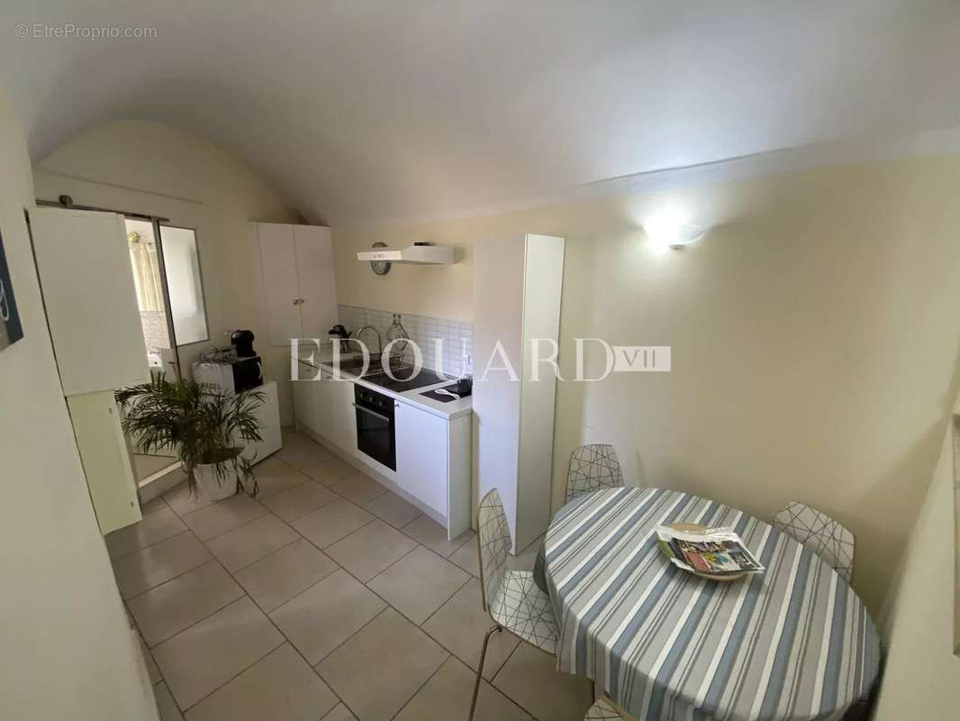 Appartement à MENTON