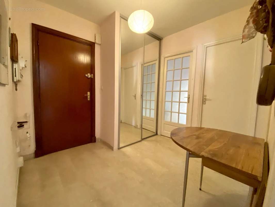 Appartement à MENTON