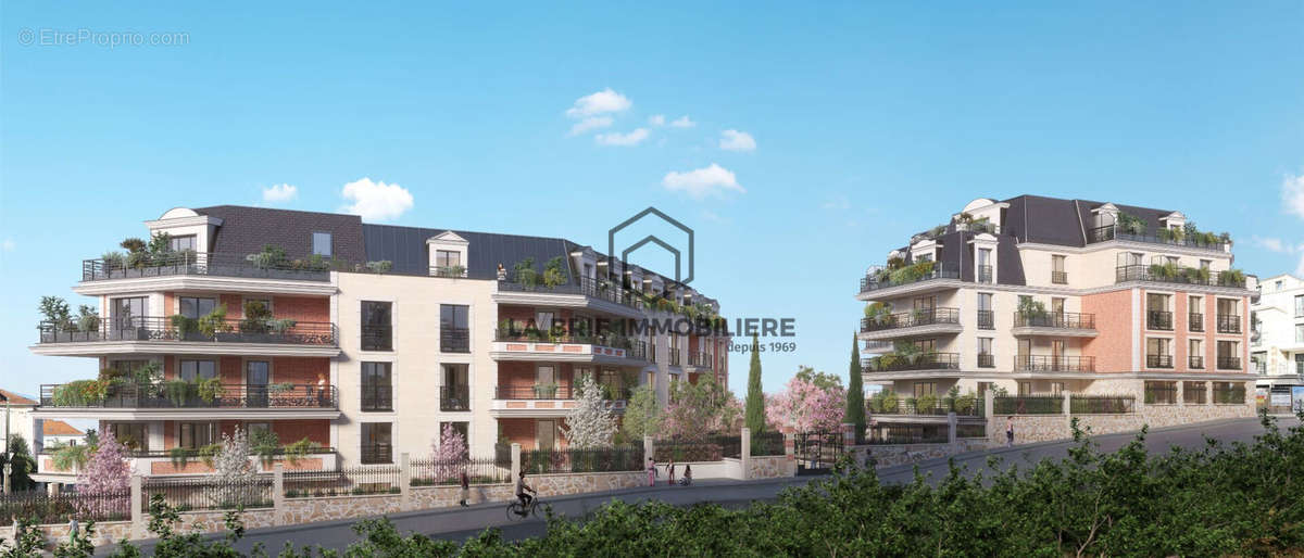 Appartement à NEUILLY-PLAISANCE