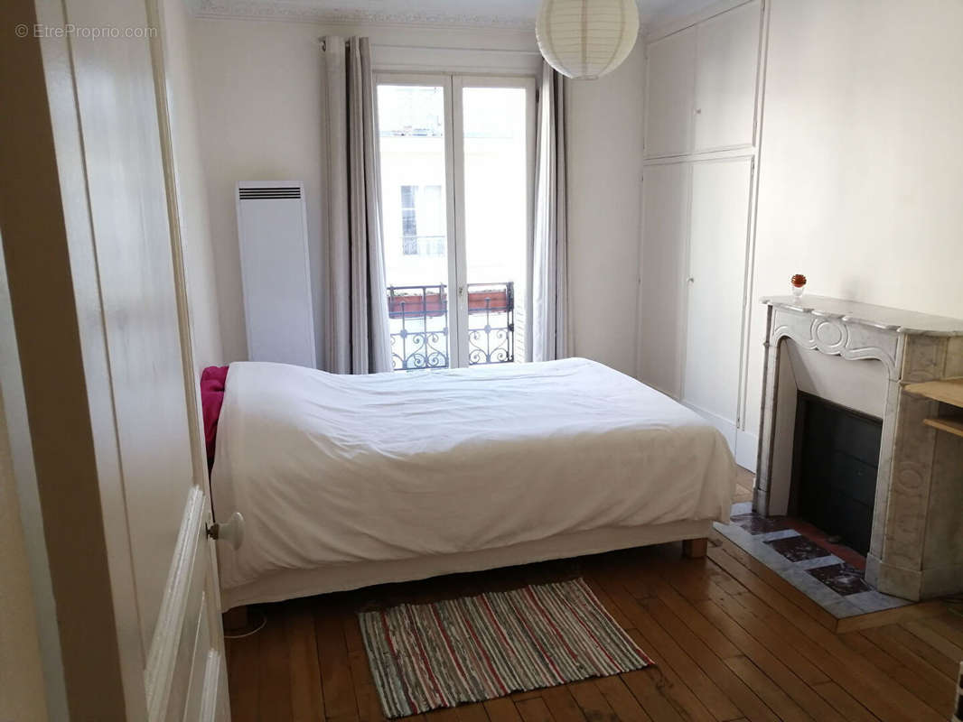 Appartement à PARIS-19E