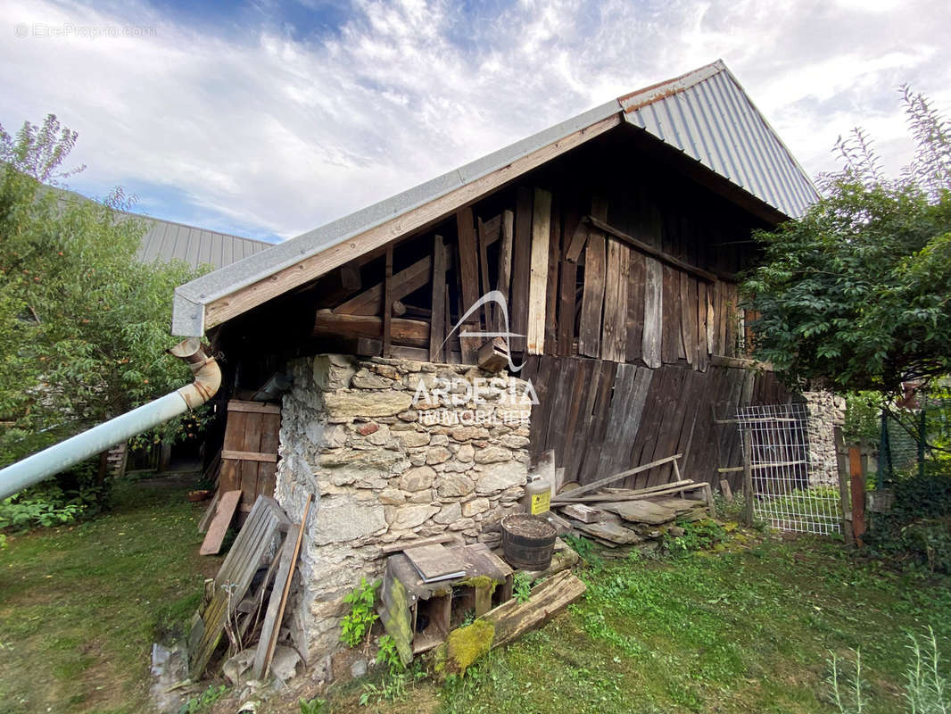 Autre à SAINT-REMY-DE-MAURIENNE