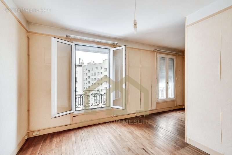 Appartement à PARIS-12E