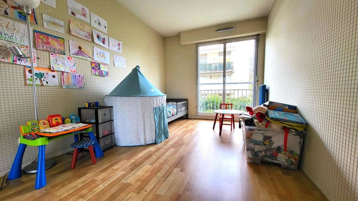 Appartement à MARGENCY