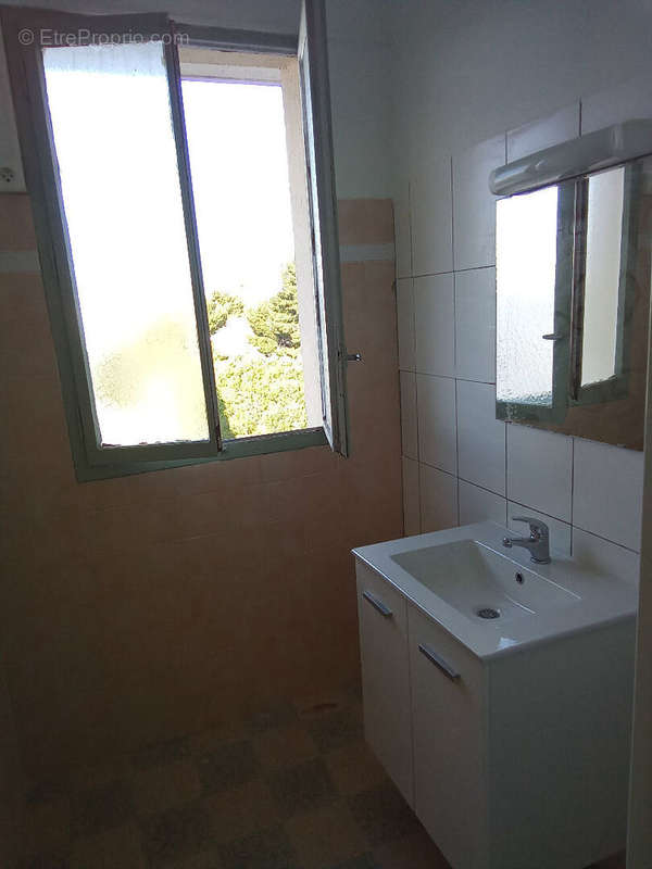 Appartement à MARSEILLE-10E