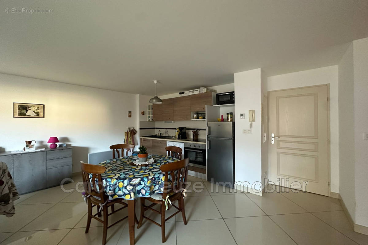 Appartement à LEZIGNAN-CORBIERES