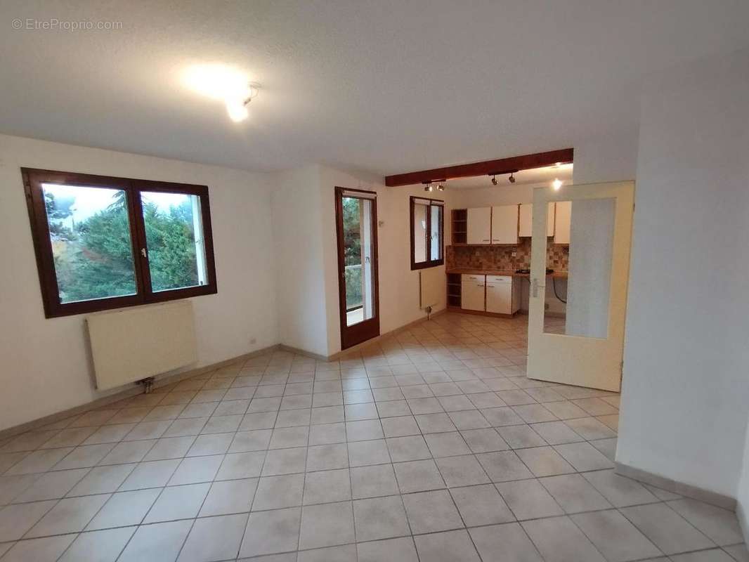   - Appartement à VOREPPE