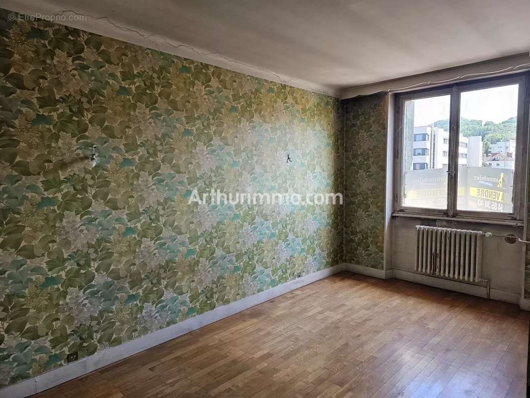 Appartement à LONS-LE-SAUNIER