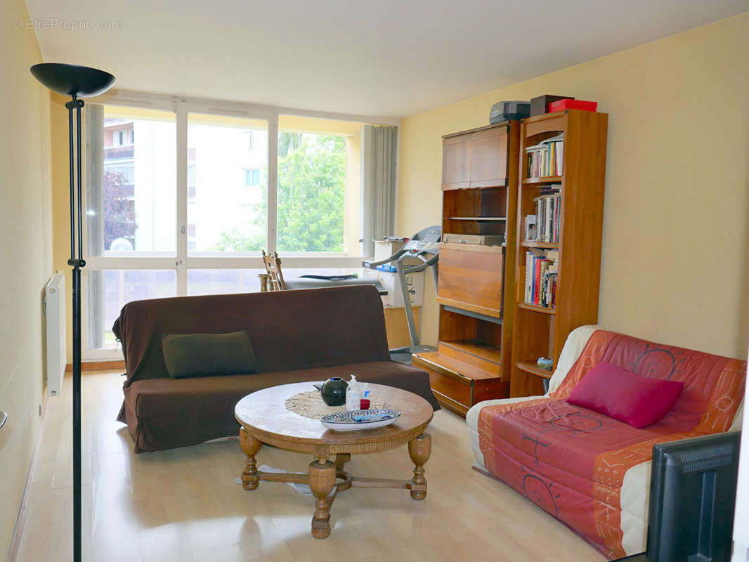 Appartement à ELANCOURT