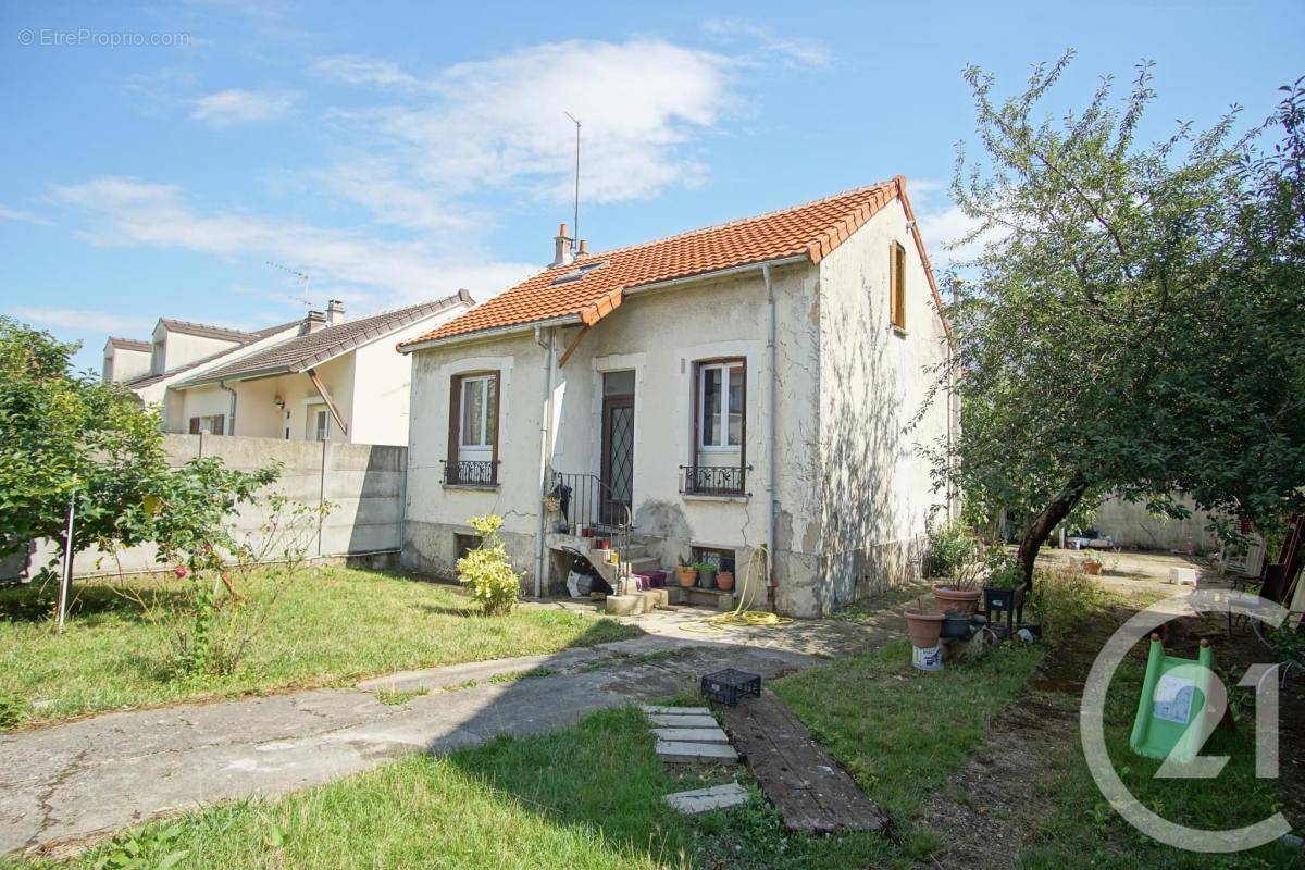 Maison à CHOISY-LE-ROI