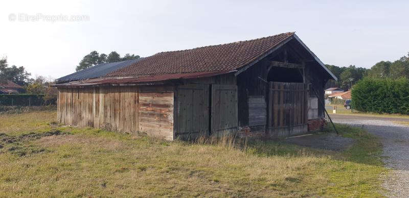 Maison à LEVIGNACQ