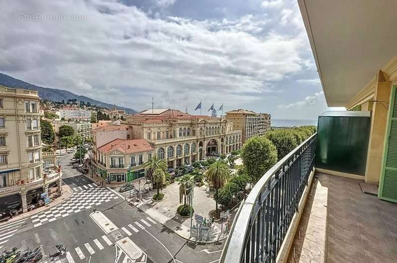 Appartement à MENTON