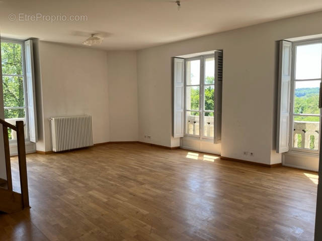 Appartement à TRELISSAC