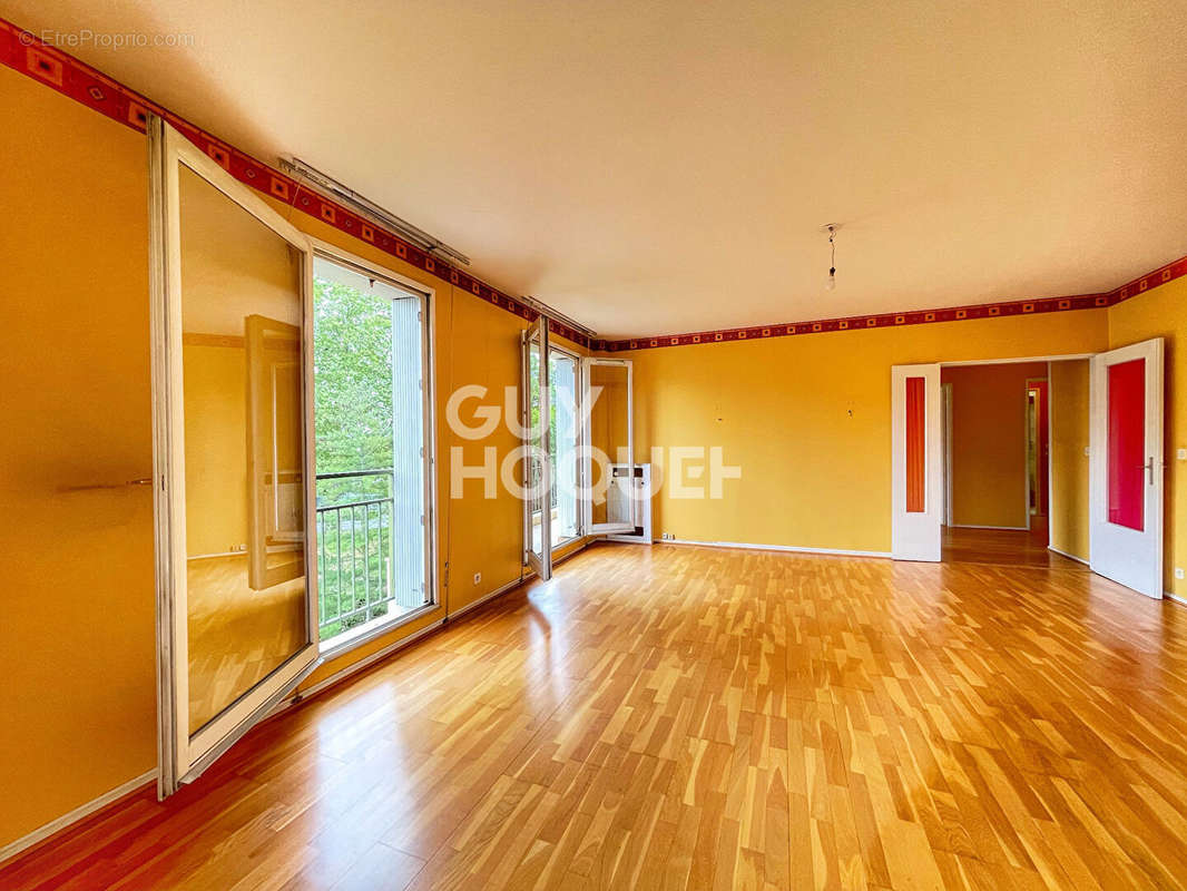 Appartement à VERSAILLES