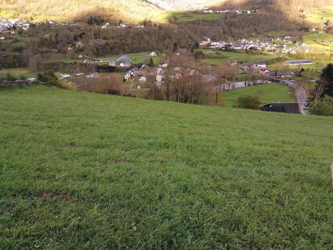 Terrain à LARUNS