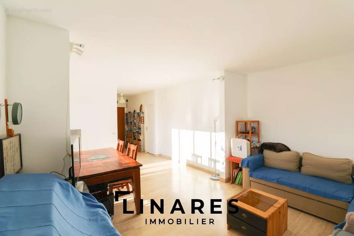 Appartement à MARSEILLE-9E