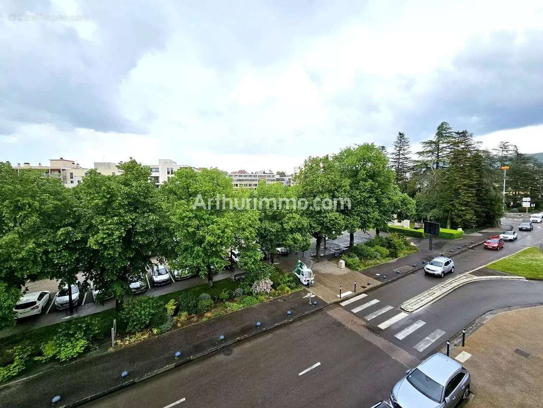 Appartement à LONS-LE-SAUNIER