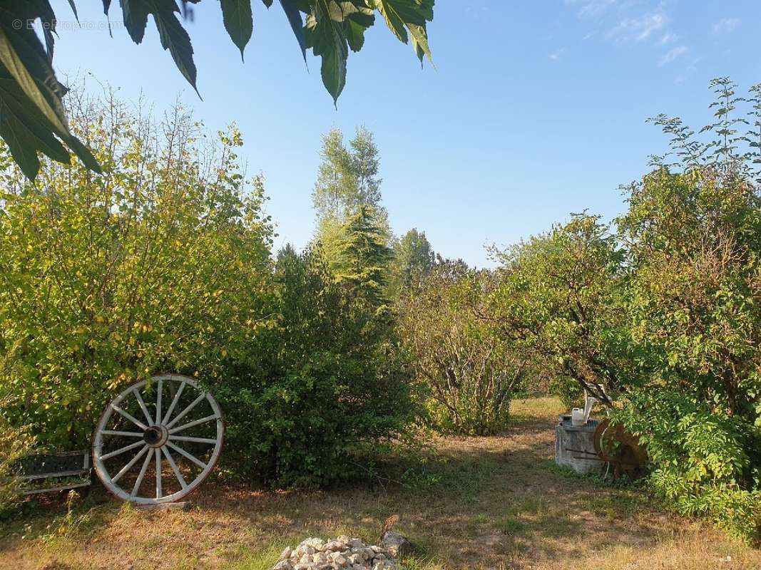 Maison à MILLY-LA-FORET