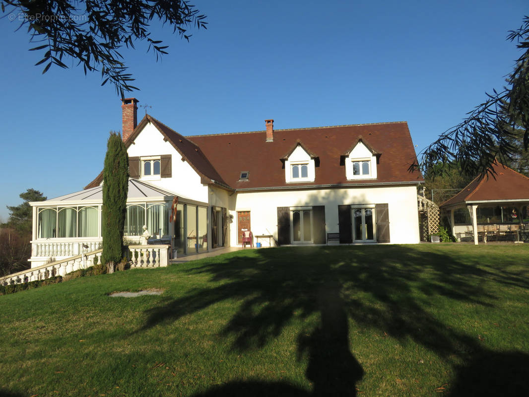 Maison à CHAMBOURG-SUR-INDRE