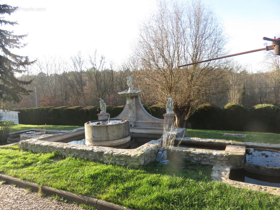 Maison à CHAMBOURG-SUR-INDRE