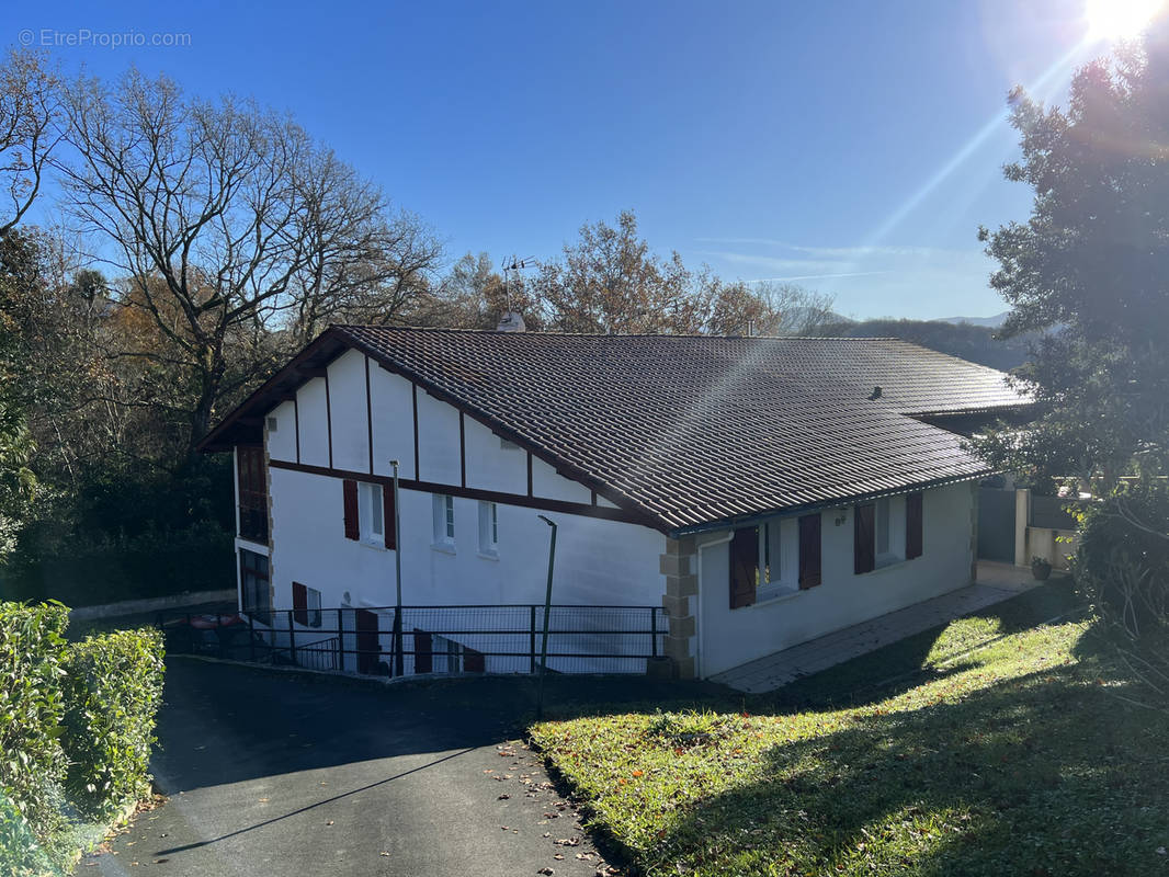 Appartement à SAINT-PEE-SUR-NIVELLE