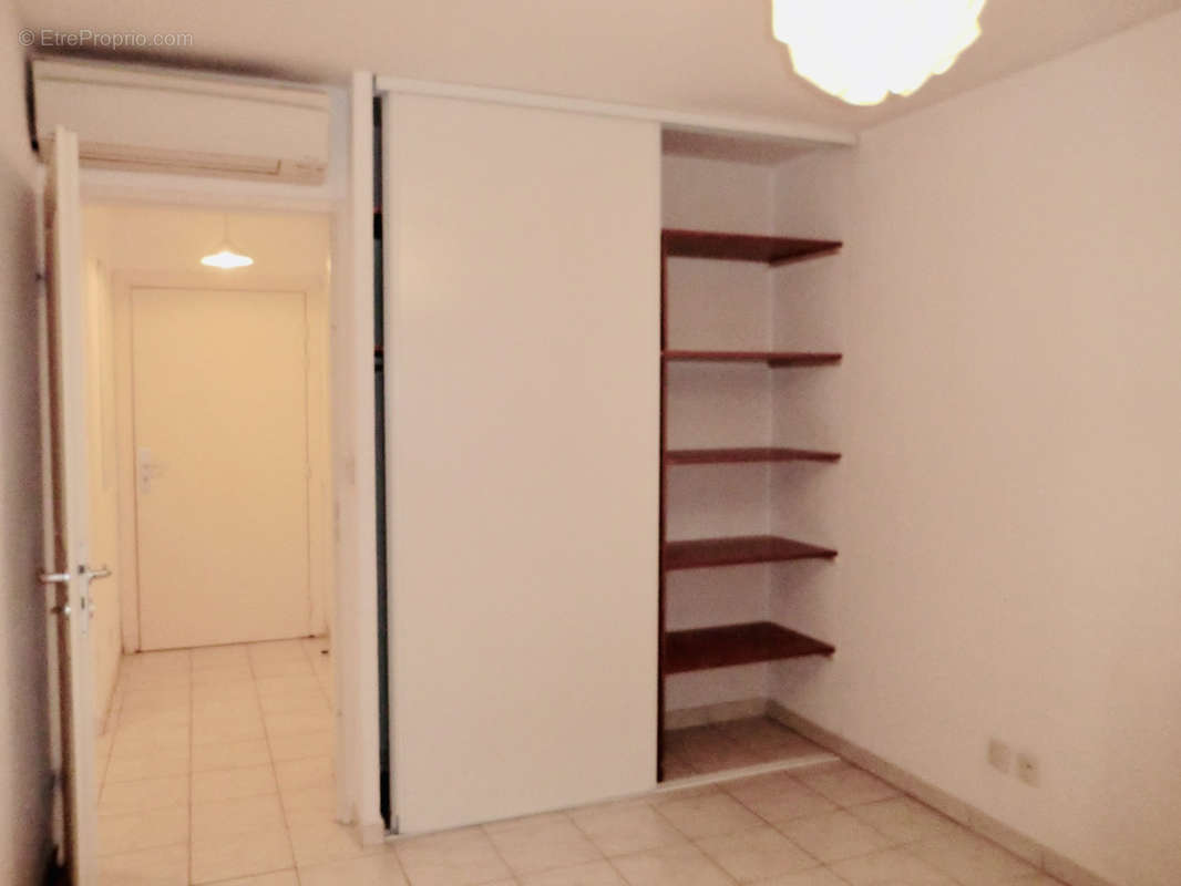 Appartement à MARSEILLE-10E