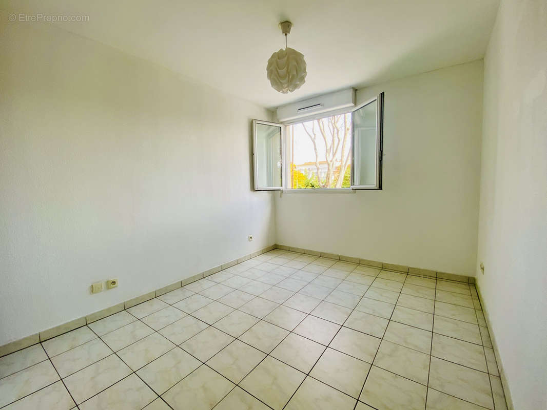 Appartement à MARSEILLE-10E