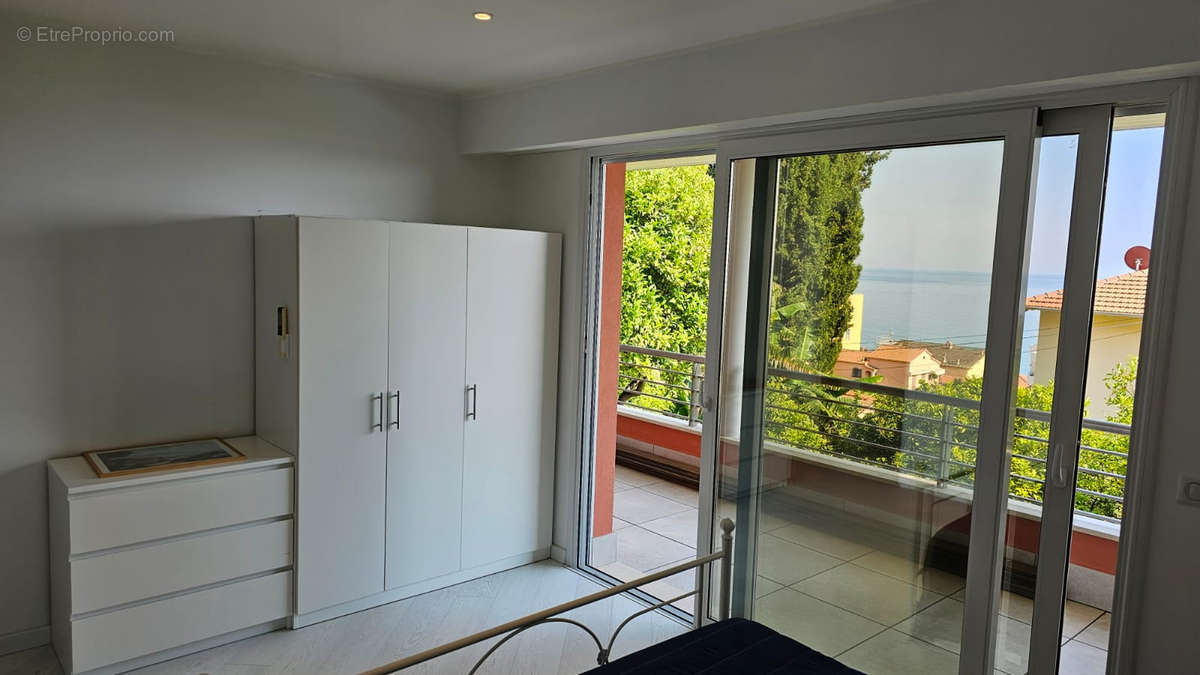 Appartement à MENTON