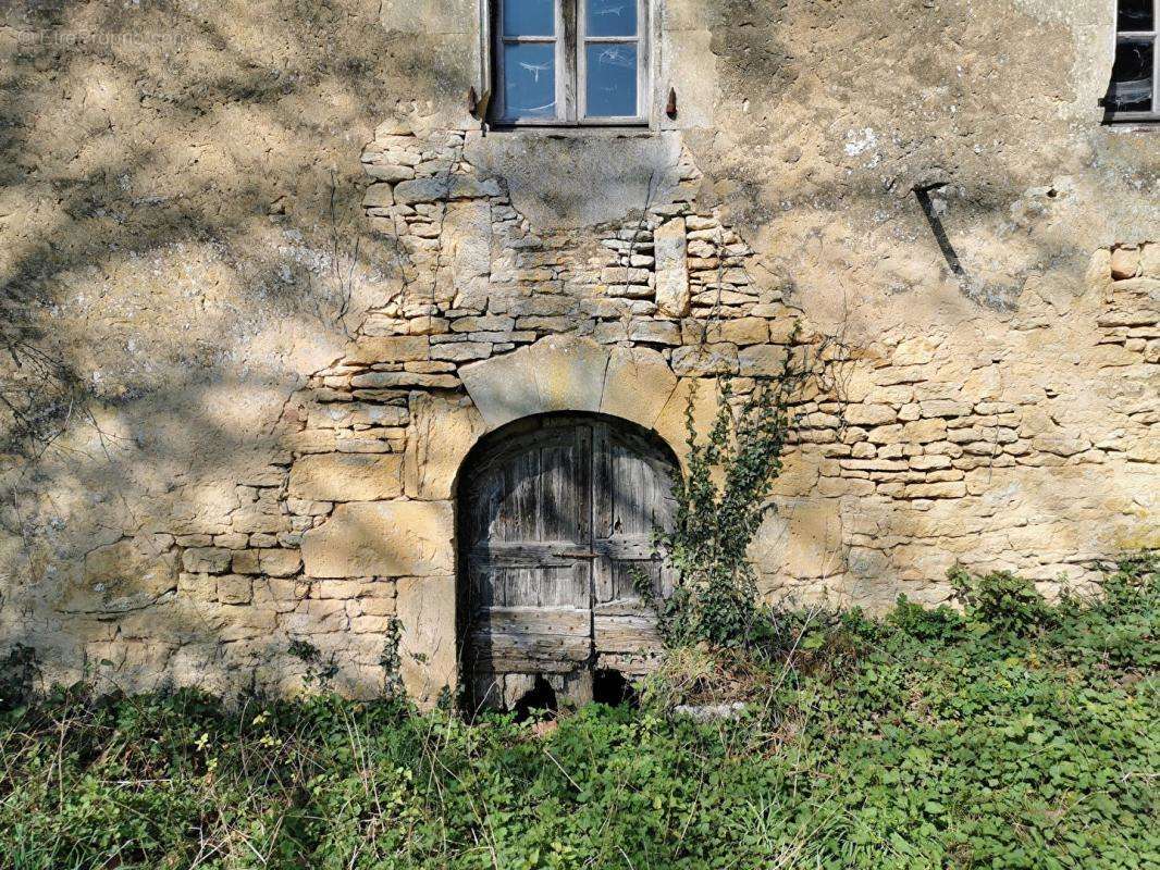 Maison à ARCHIGNAC