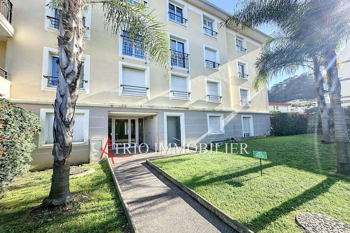 Appartement à CAGNES-SUR-MER