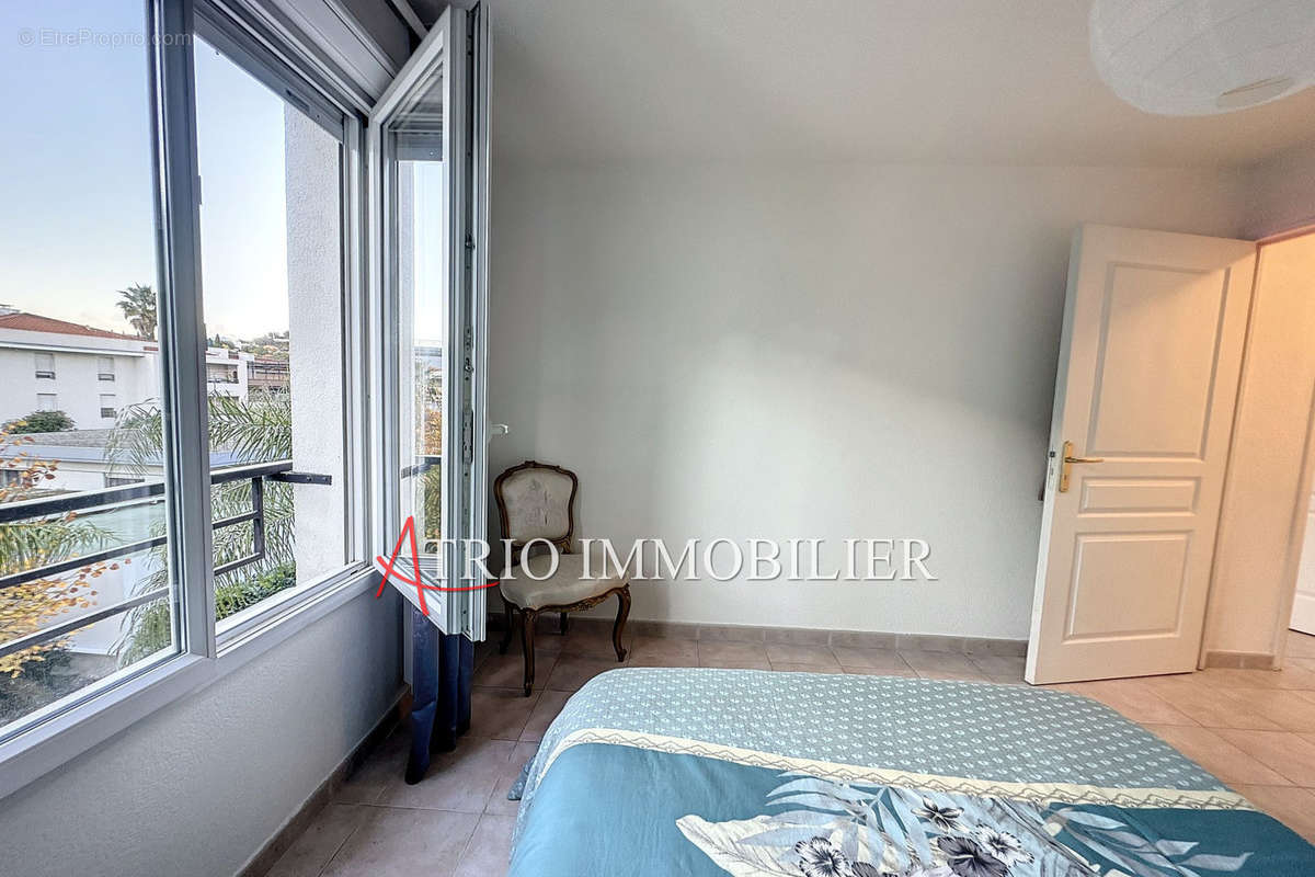 Appartement à CAGNES-SUR-MER