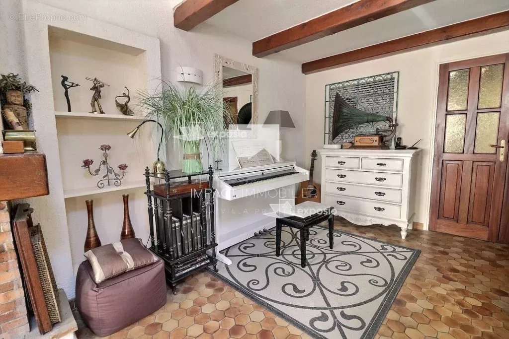 Appartement à HYERES