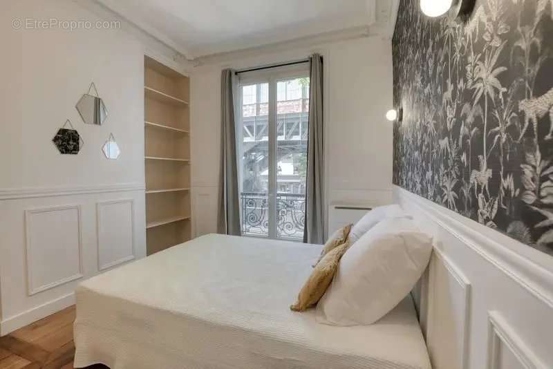 Appartement à PARIS-10E