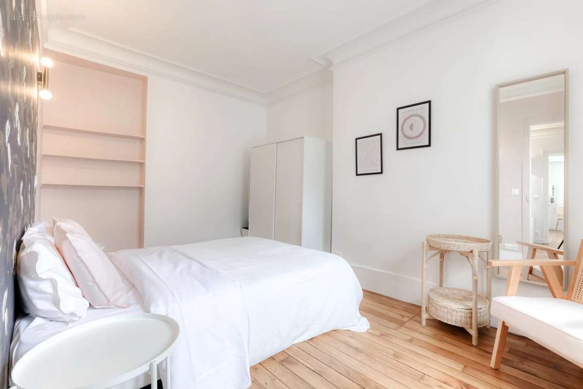 Appartement à PARIS-9E