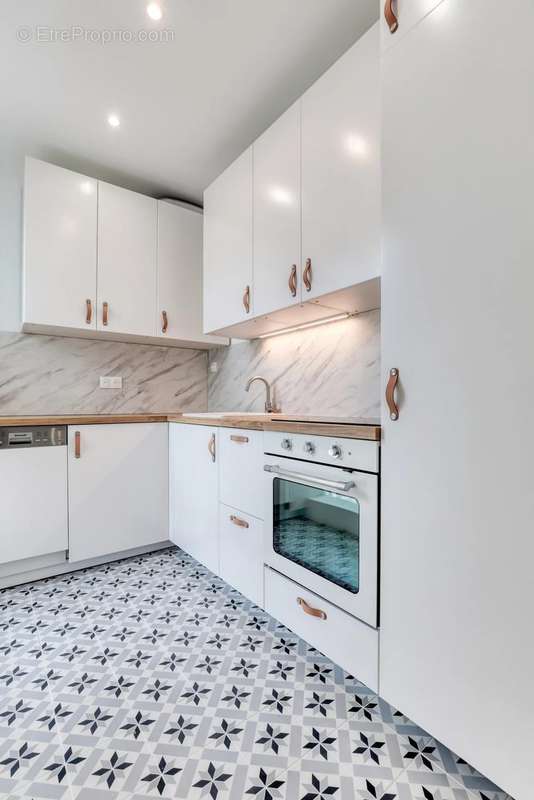 Appartement à PARIS-9E