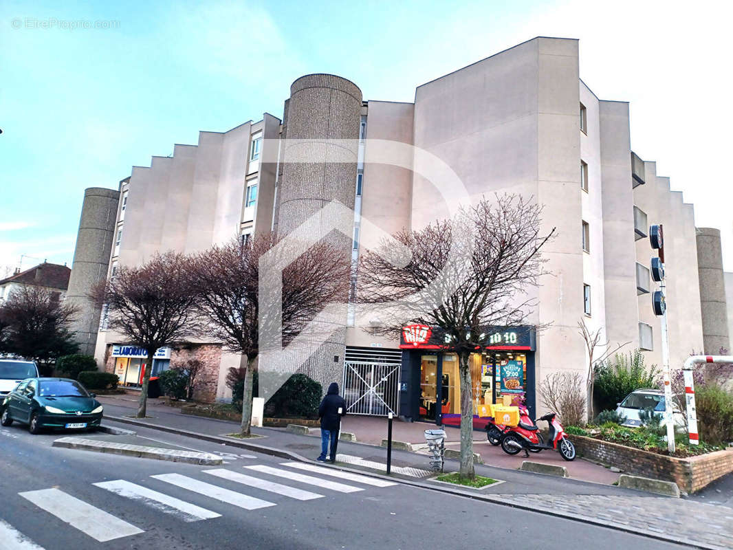 Appartement à PIERREFITTE-SUR-SEINE