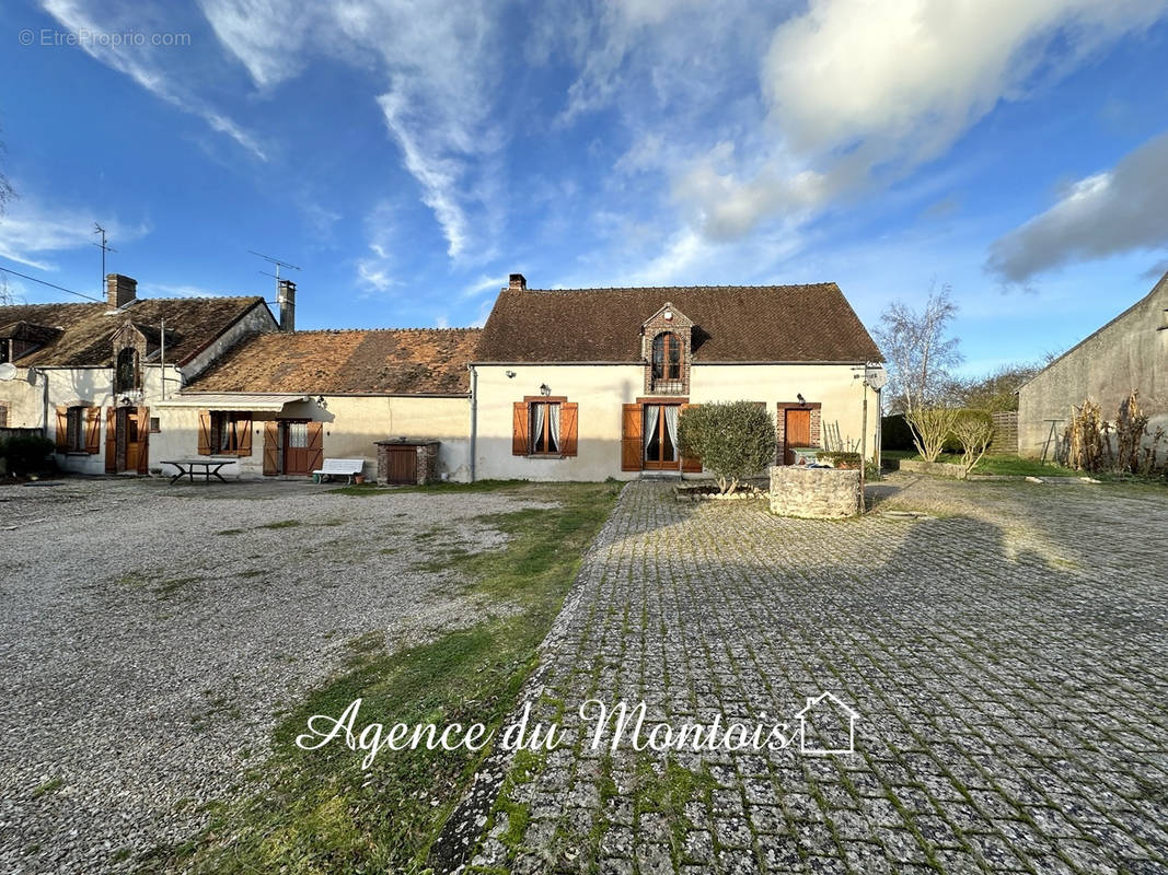 Maison à BRAY-SUR-SEINE