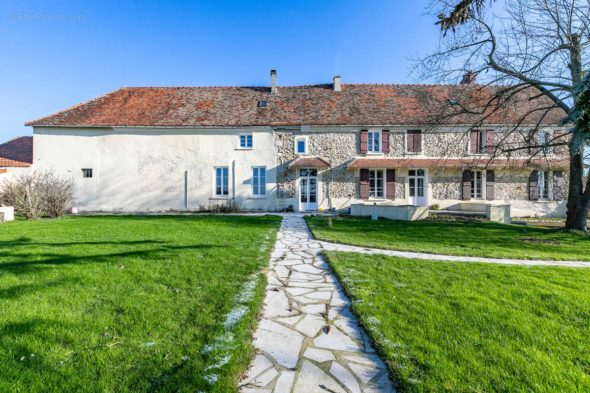 Maison à LA FERTE-SOUS-JOUARRE